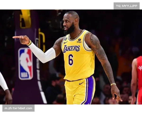 詹姆斯智慧转型启示：41岁老将如何用无球空切与数学期望防守重塑价值